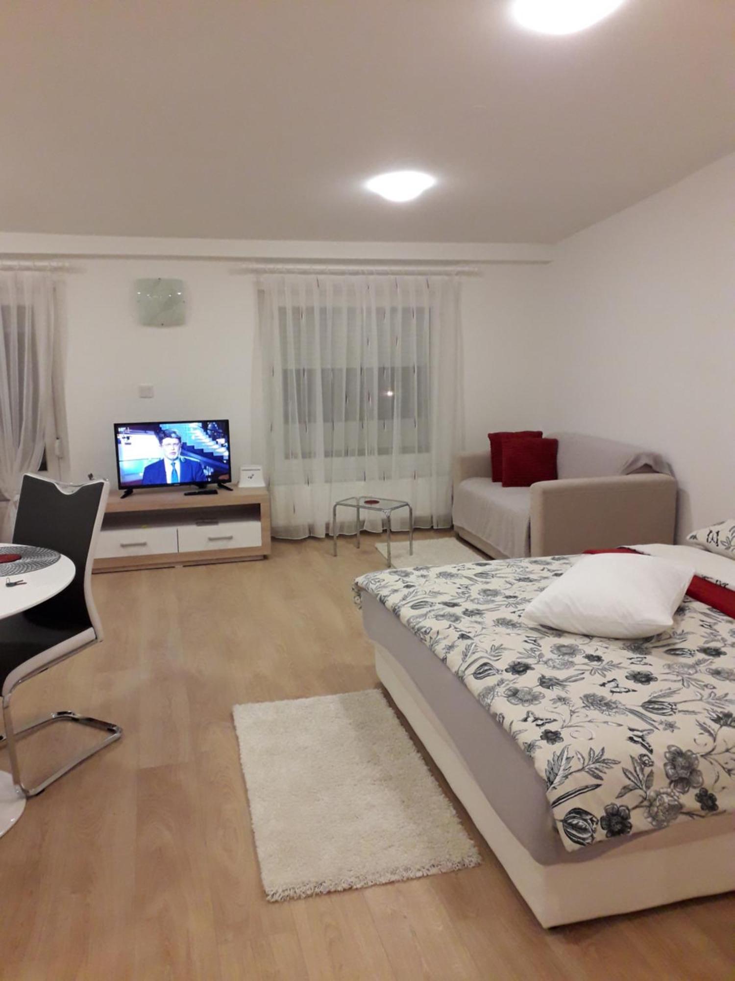 Apartman Mmvg Studio Zagreb Airport Velika Gorica Extérieur photo